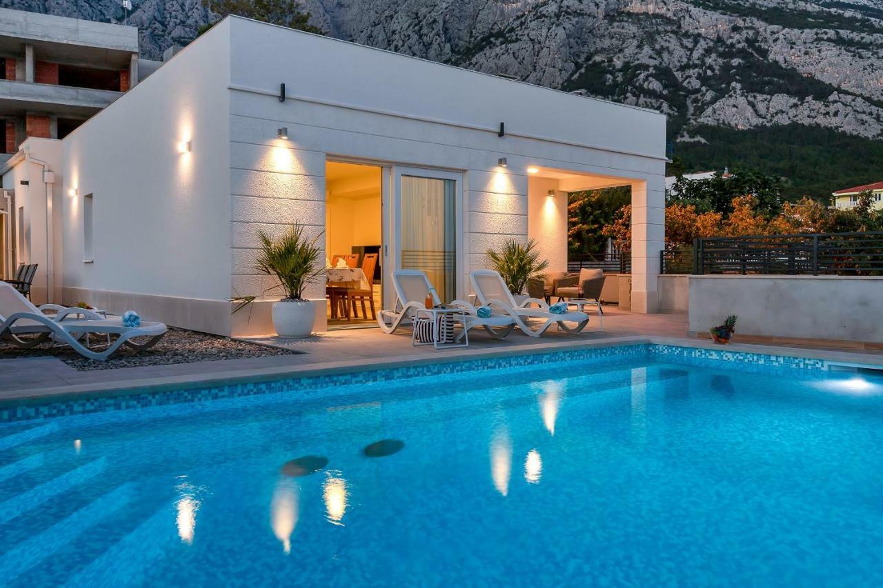 Villa Violet With Salt Water Pool Makarska Exterior foto